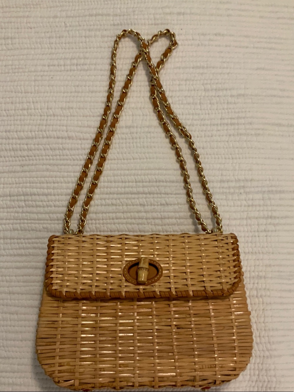 Woven Shoulder Bag with Gold Chain Strap - Tan